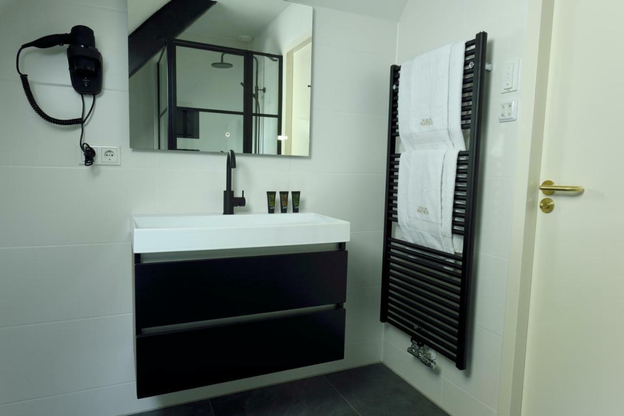 De Oude Pastorie Lisse Bed & Breakfast Dış mekan fotoğraf