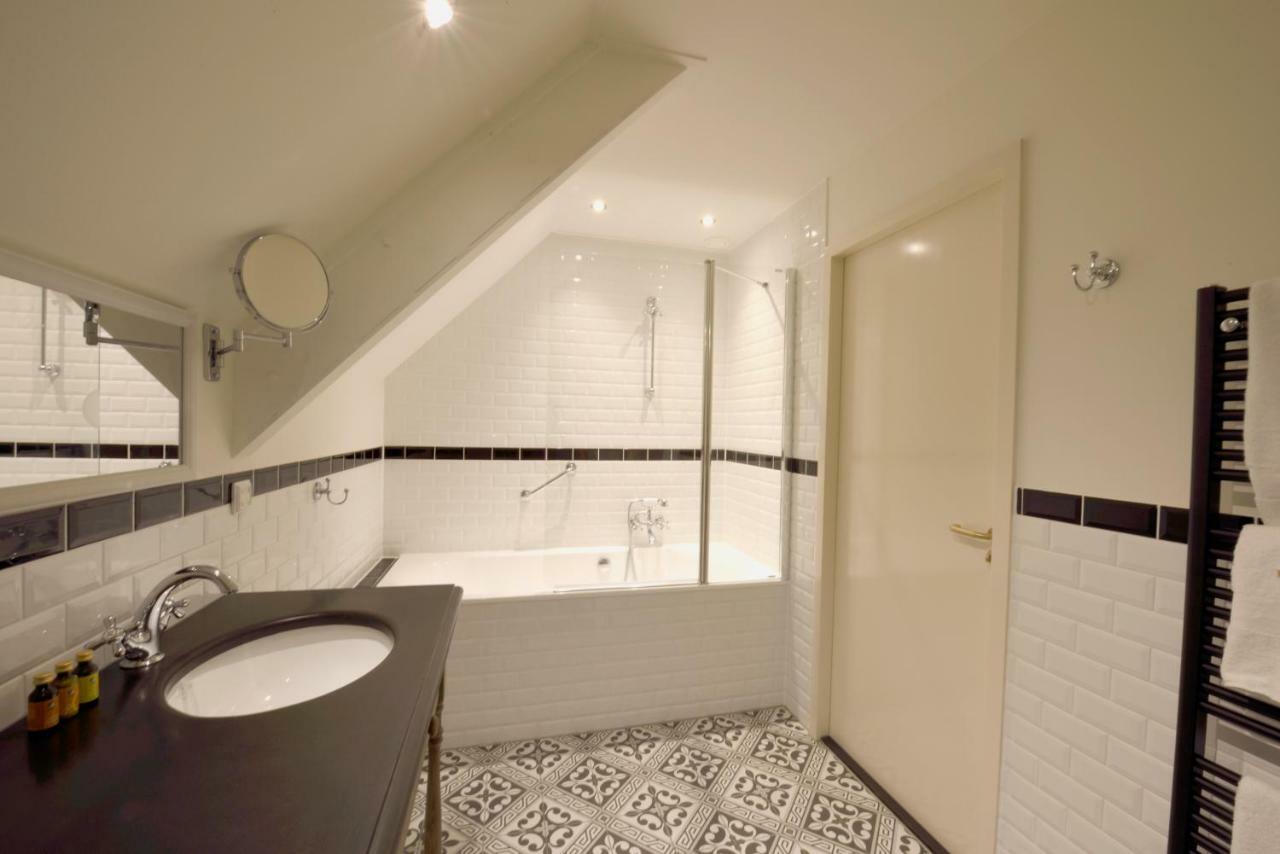 De Oude Pastorie Lisse Bed & Breakfast Dış mekan fotoğraf