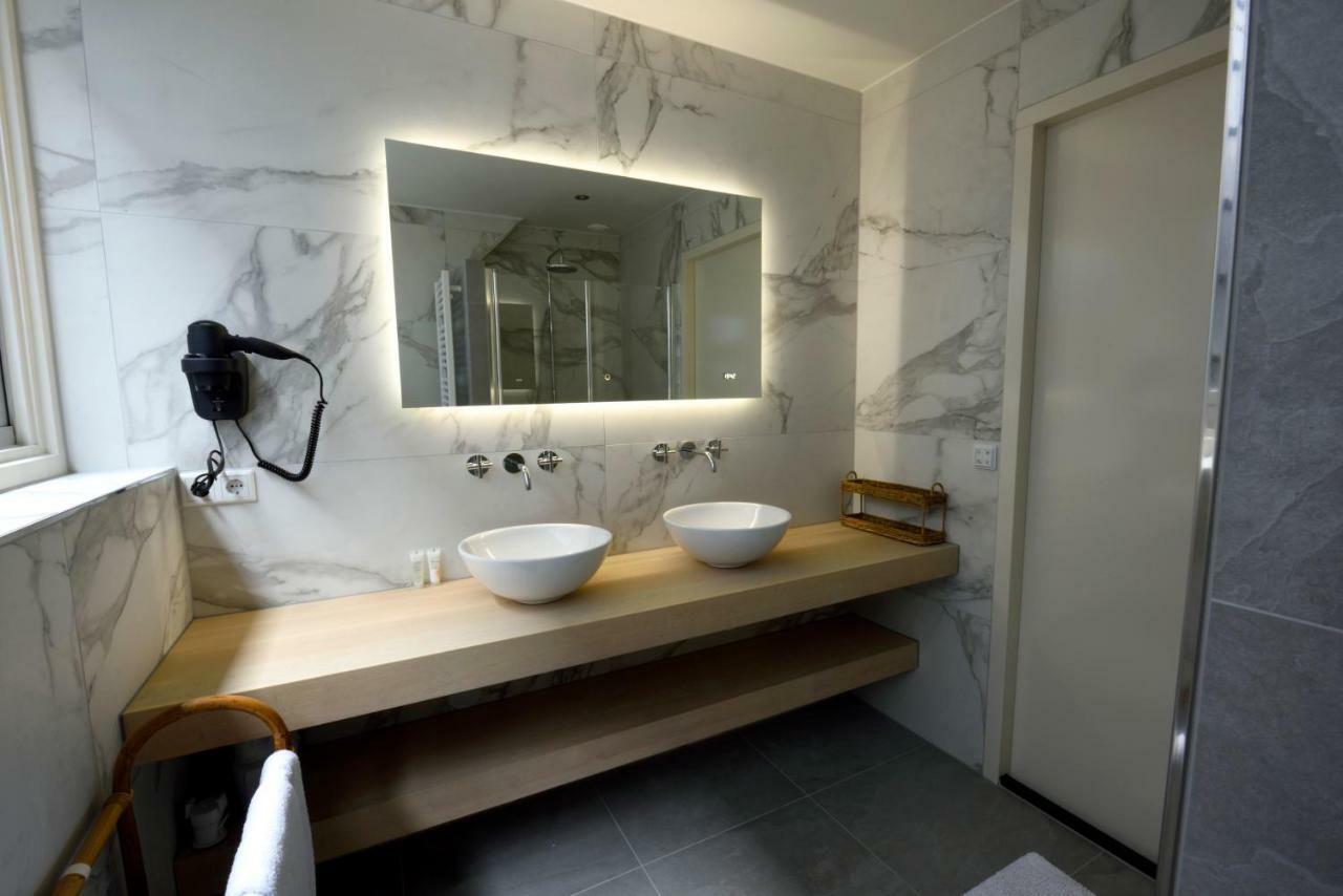 De Oude Pastorie Lisse Bed & Breakfast Dış mekan fotoğraf